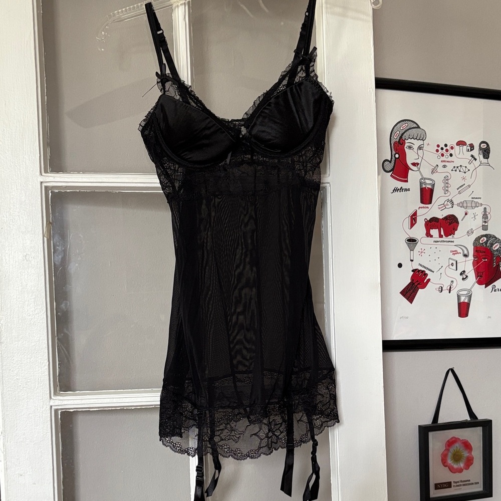Fredericks of Hollywood Chemise garter lace Small